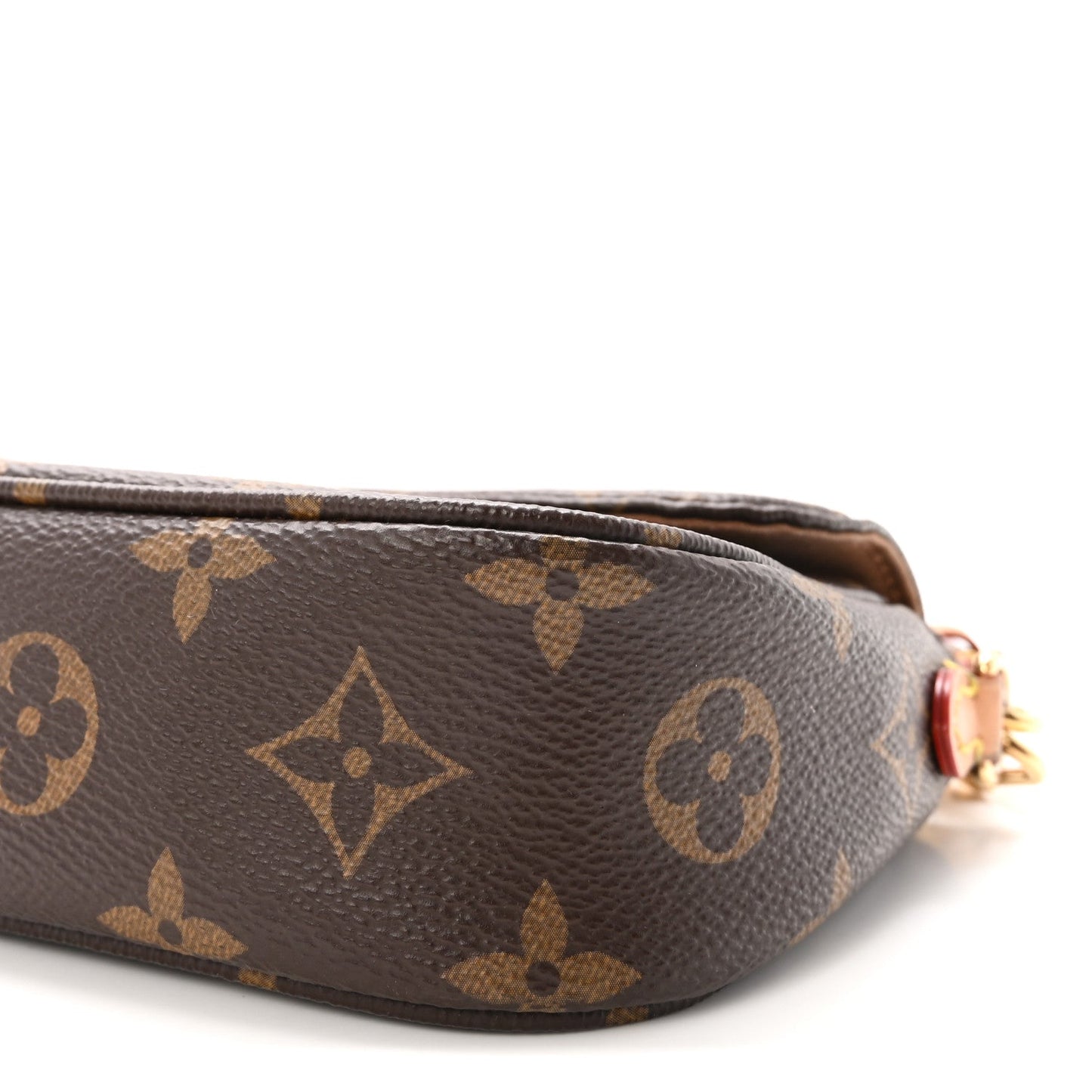 Monogram Ivy Wallet On Chain