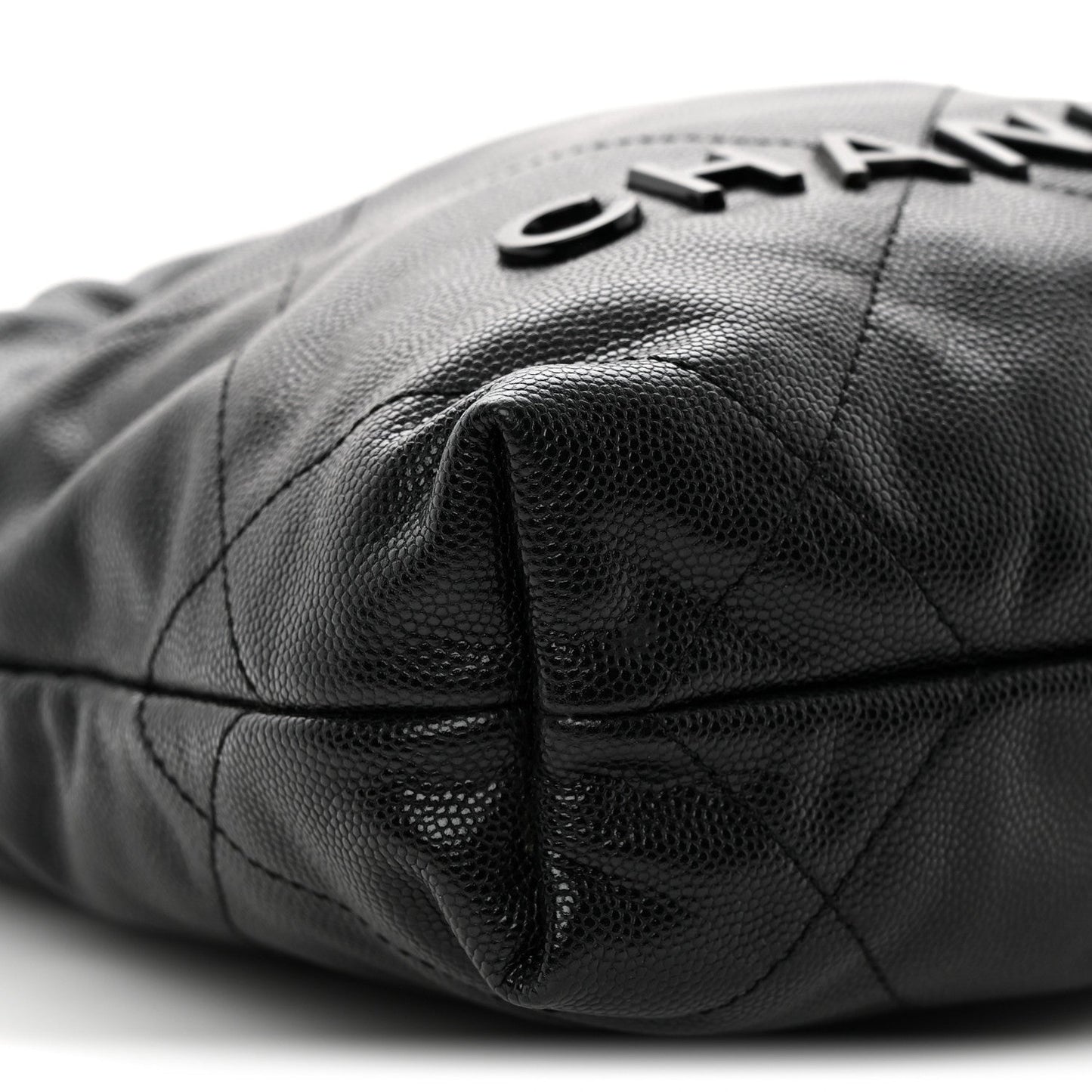 Shiny Caviar Quilted Monochrome Mini Chanel 22 Black