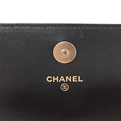 Lambskin Quilted Chanel 19 Flap Clutch Black