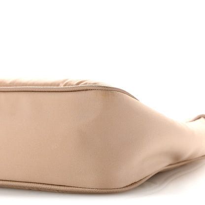 Tessuto Saffiano Re-Edition 2005 Shoulder Bag Cammeo
