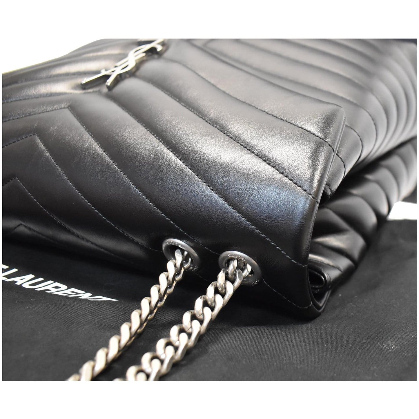 YVES SAINT LAURENT Large Loulou Calfskin Matelasse Chain Shoulder Bag Black