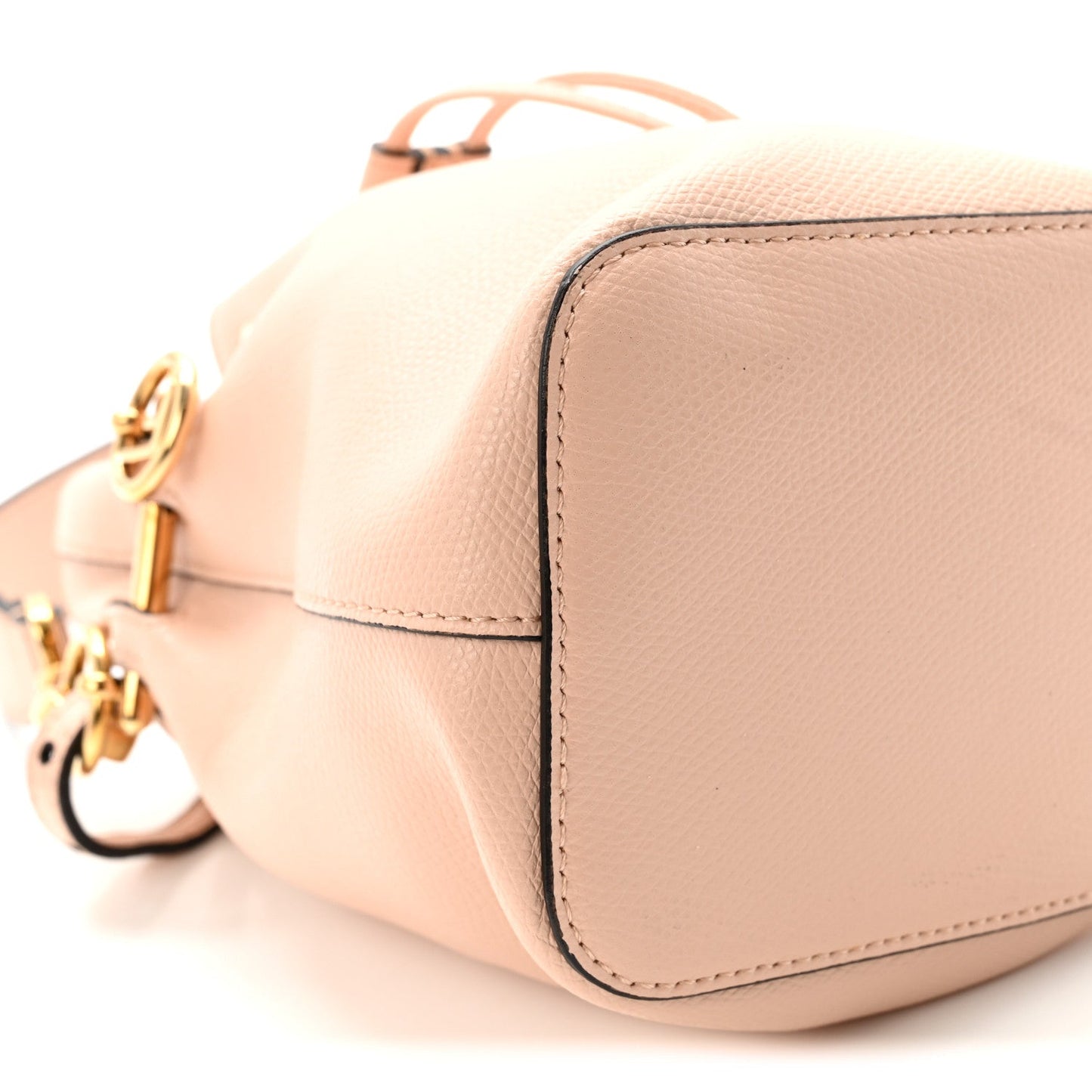 Vitello Cruise F is Fendi Mini Mon Tresor Bucket Bag Light Rose