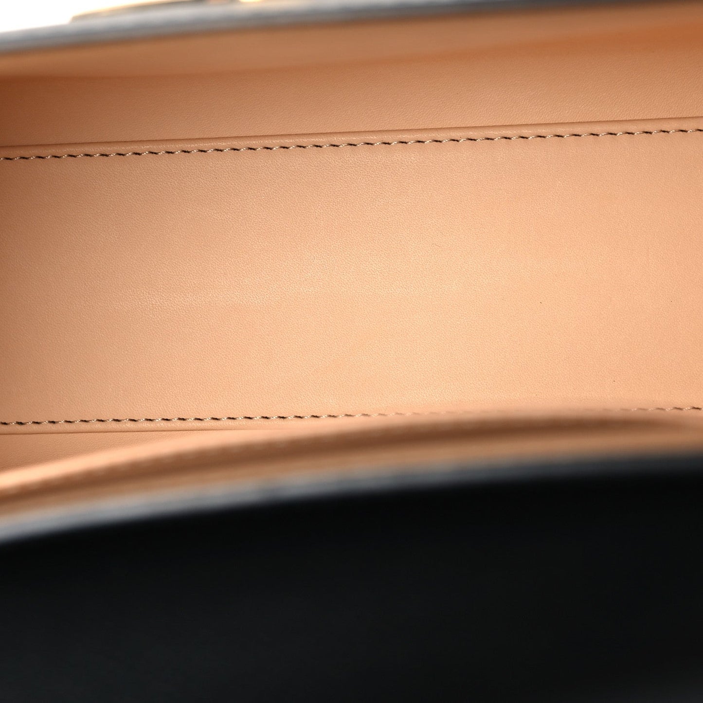 Carat Calfskin Gabrielle PM Black