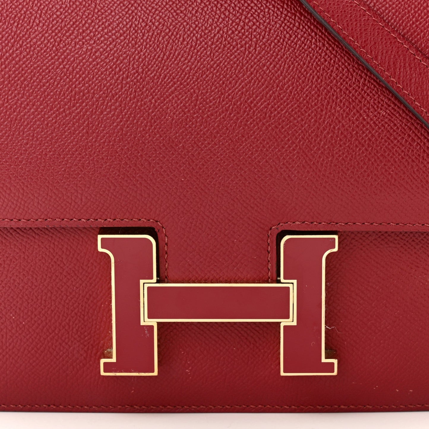 Epsom Enamel Constance 24 Rouge Grenat