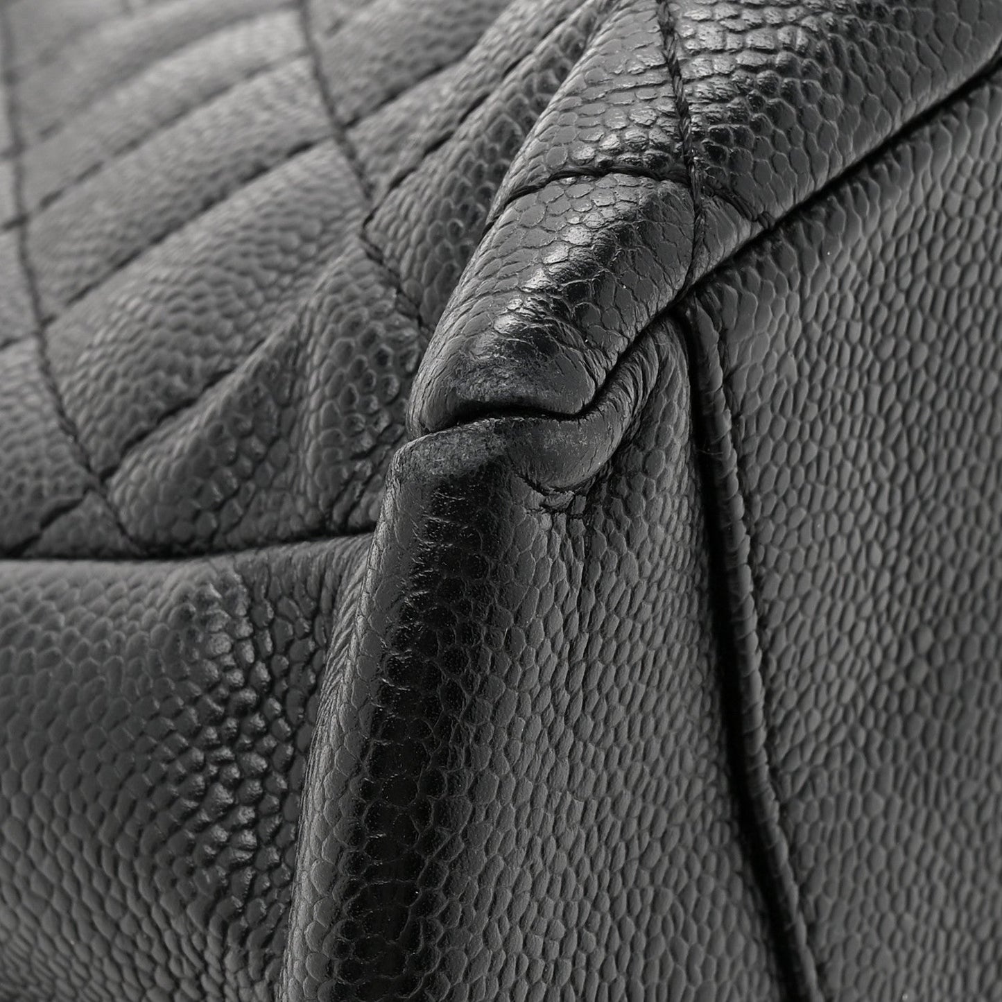 Caviar Quilted Grand Shopping Tote GST Black