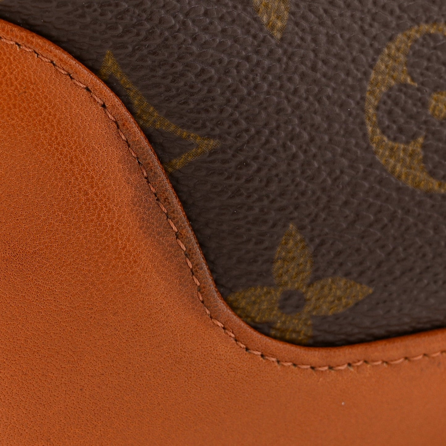 Monogram Saks Boulogne