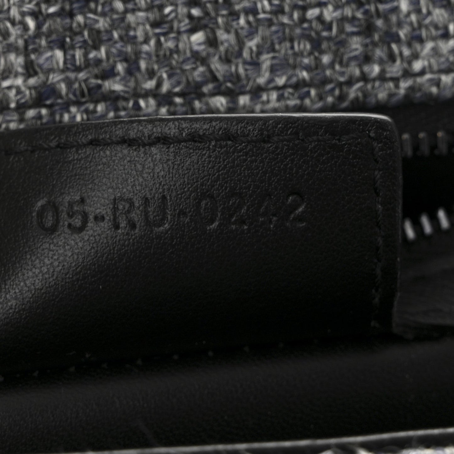 Tweed Macrocannage Medium Caro Bag Black