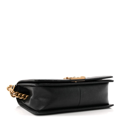 Caviar Quilted Medium Boy Flap Black