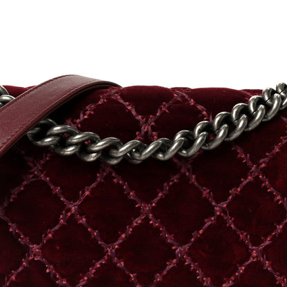 Velvet Tweed Quilted Medium Boy Flap Burgundy