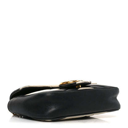 Calfskin Matelasse Super Mini GG Marmont Shoulder Bag Black White
