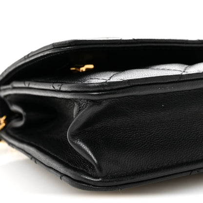 Lambskin Quilted Wallet On Chain WOC Black