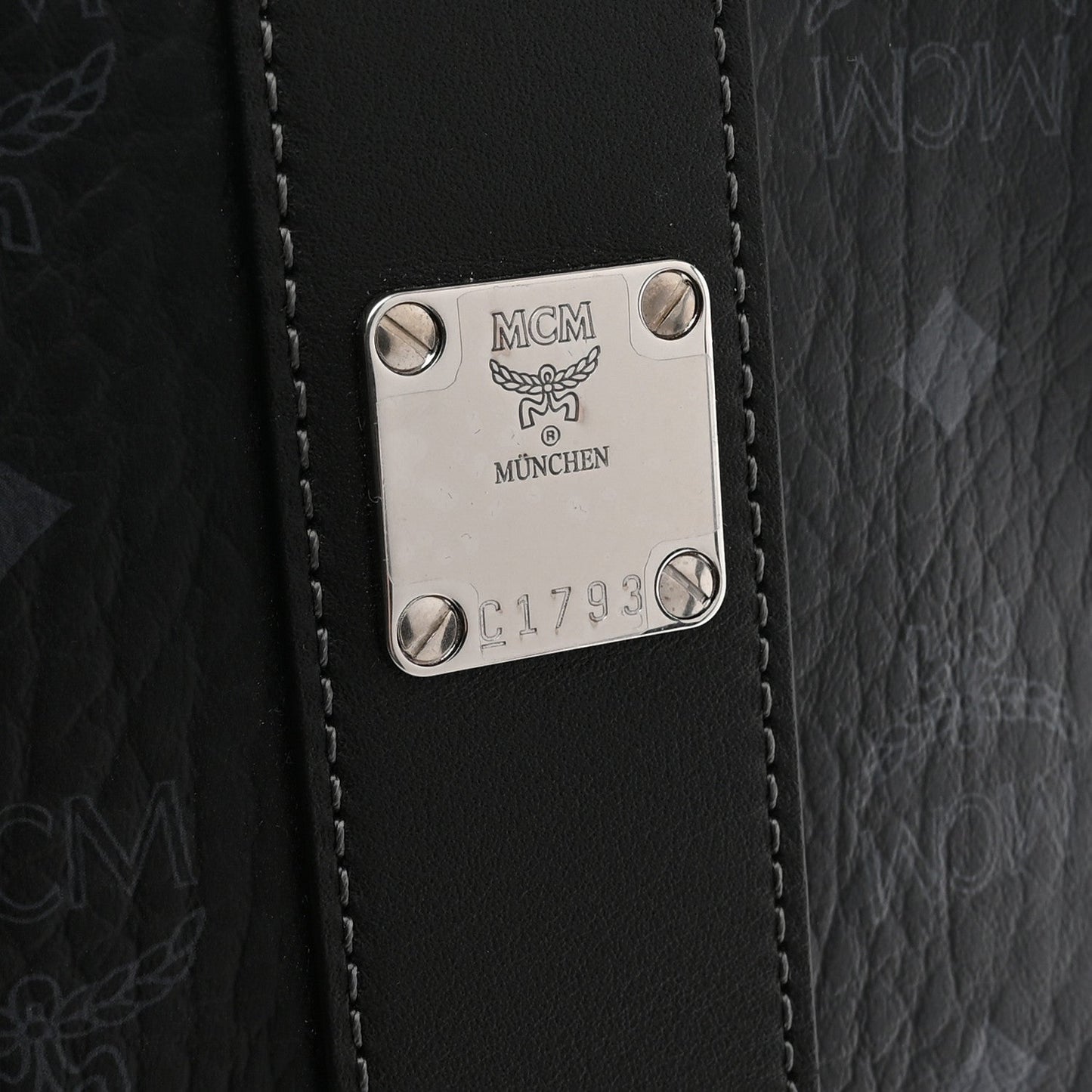 Visetos Medium New Liz Shopper Tote Black