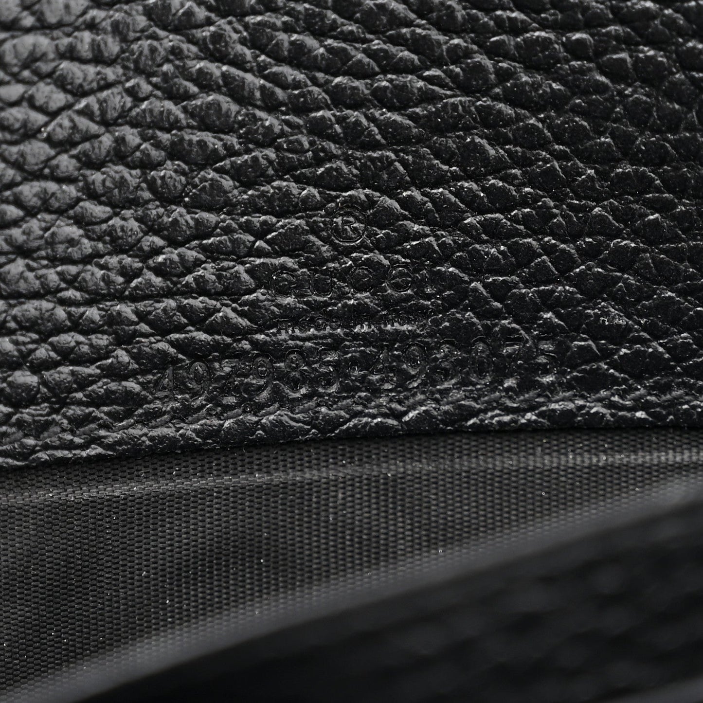 Calfskin Mini GG Marmont Chain Wallet Black