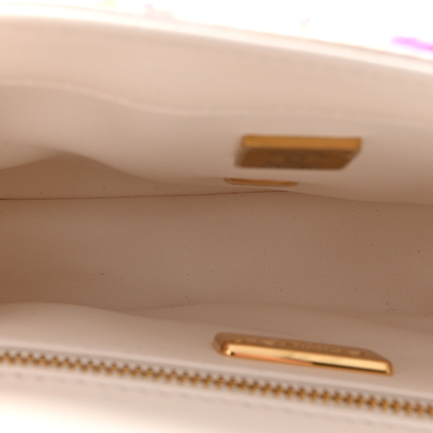 Sequin Logo CC Small Single Flap White Multicolor