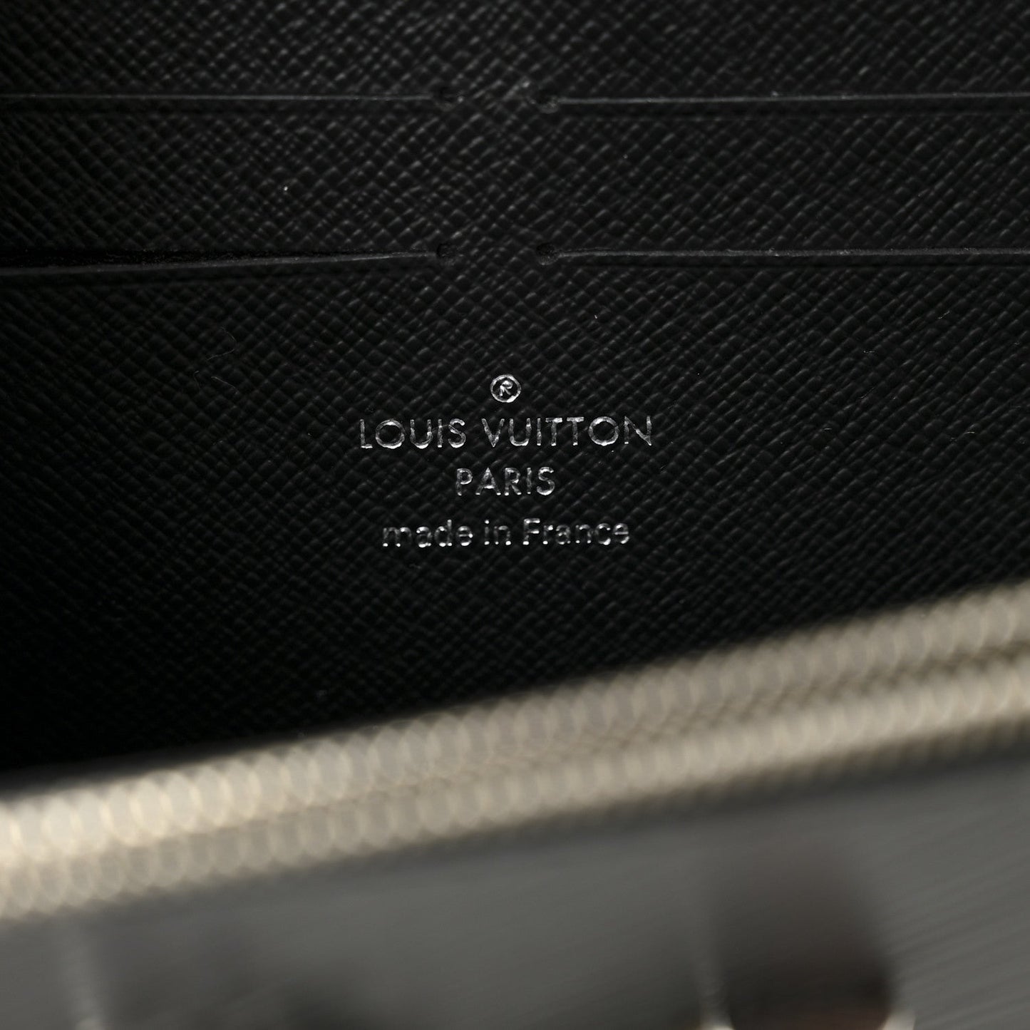 Epi Twist Chain Wallet Black