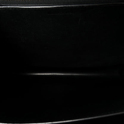 Box Calfskin Medium Classic Box Flap Bag Black