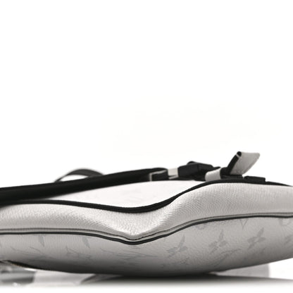 Taigarama Outdoor Flap Messenger White