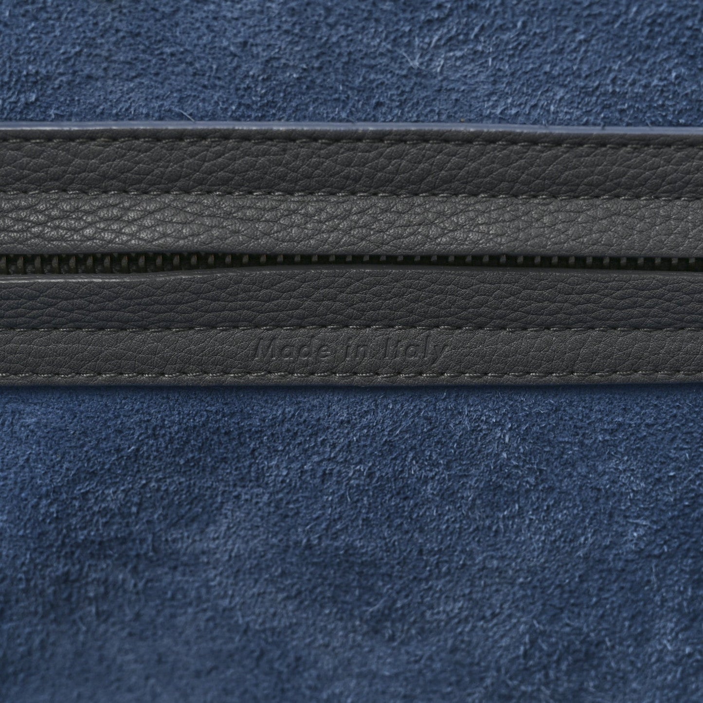 Baby Grained Calfskin Medium Phantom Luggage Kohl