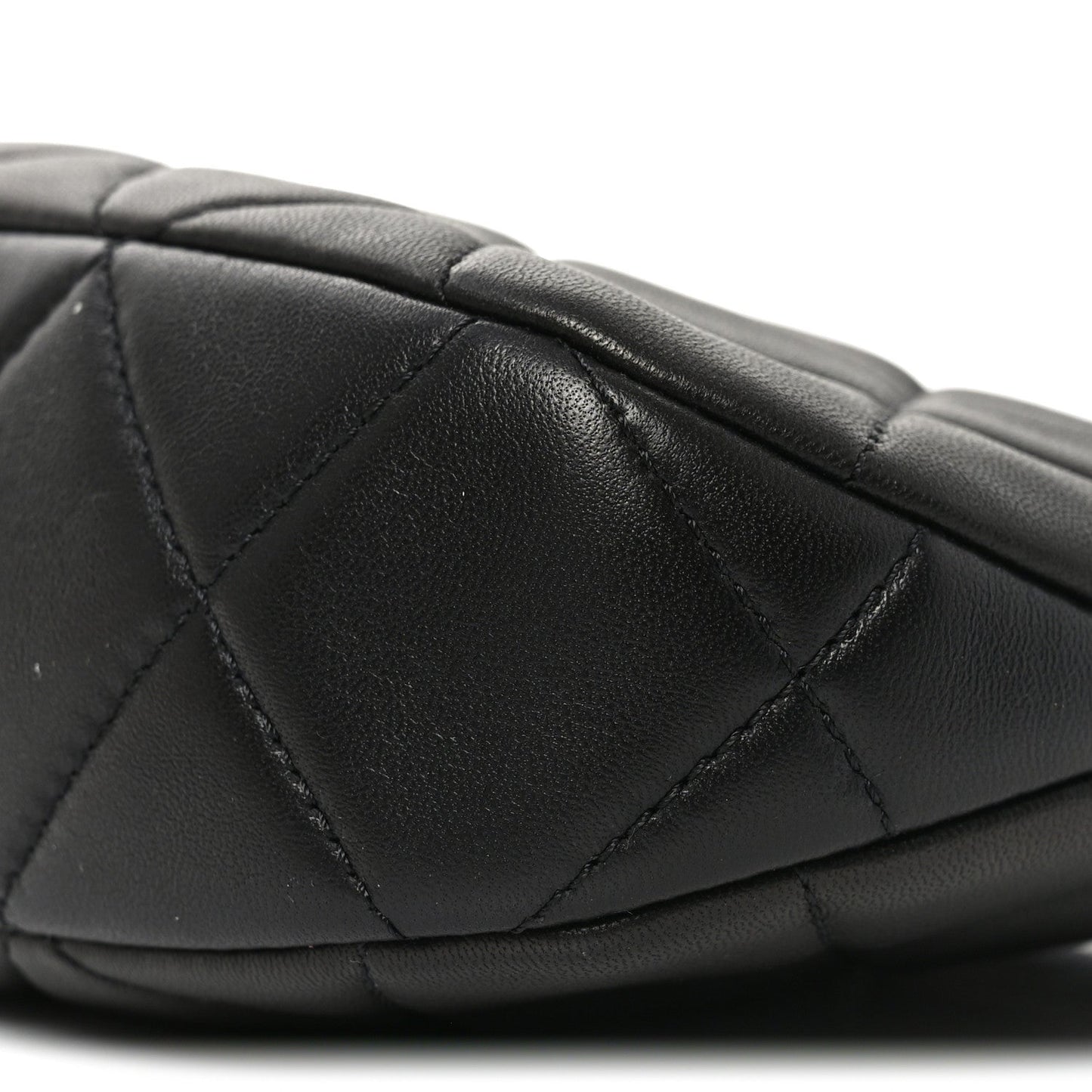 Lambskin Quilted CC Chain Hobo Black