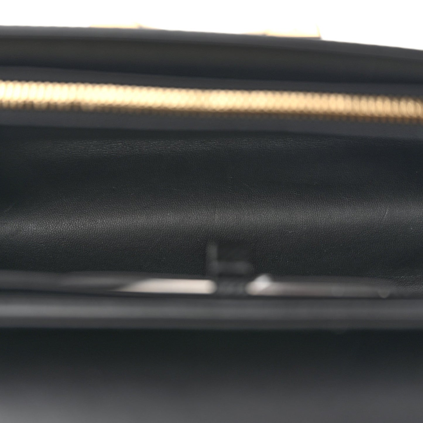 Epi Twist Shoulder Bag MM Black