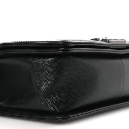 Caviar Quilted Medium Boy Flap Black