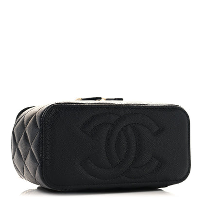 Caviar Quilted Small Vanity Case With Chain Black
