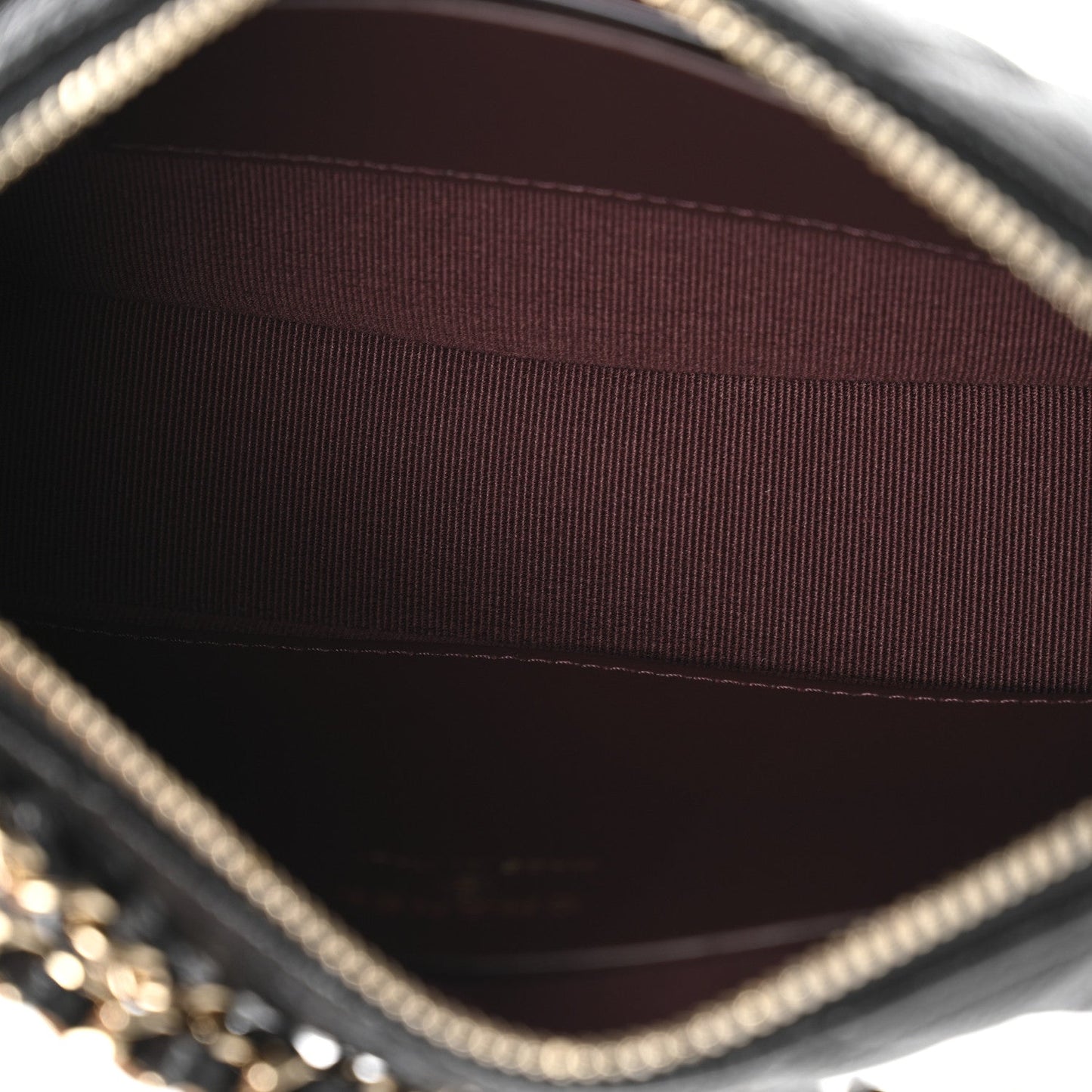 Caviar Quilted Purse With Chain Black