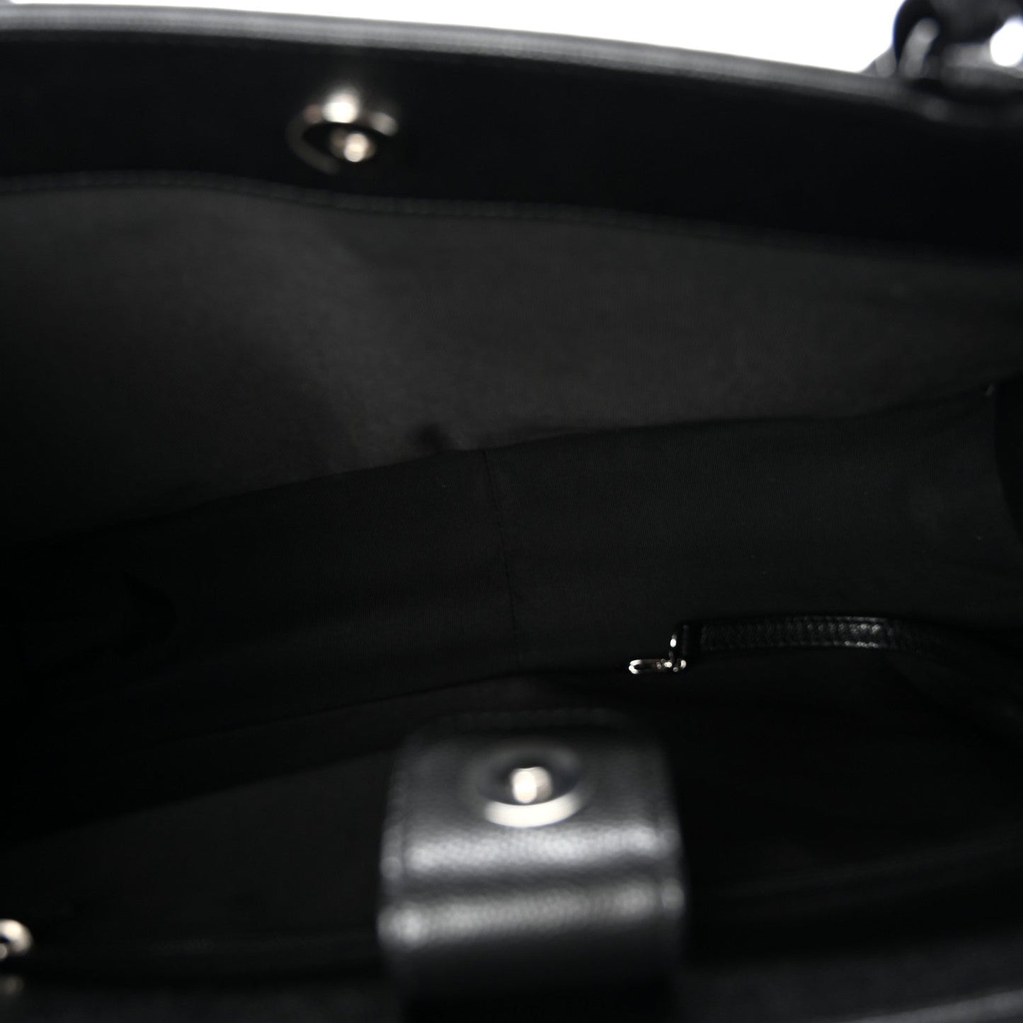Caviar Quilted My Everything Large Shopping Tote Black