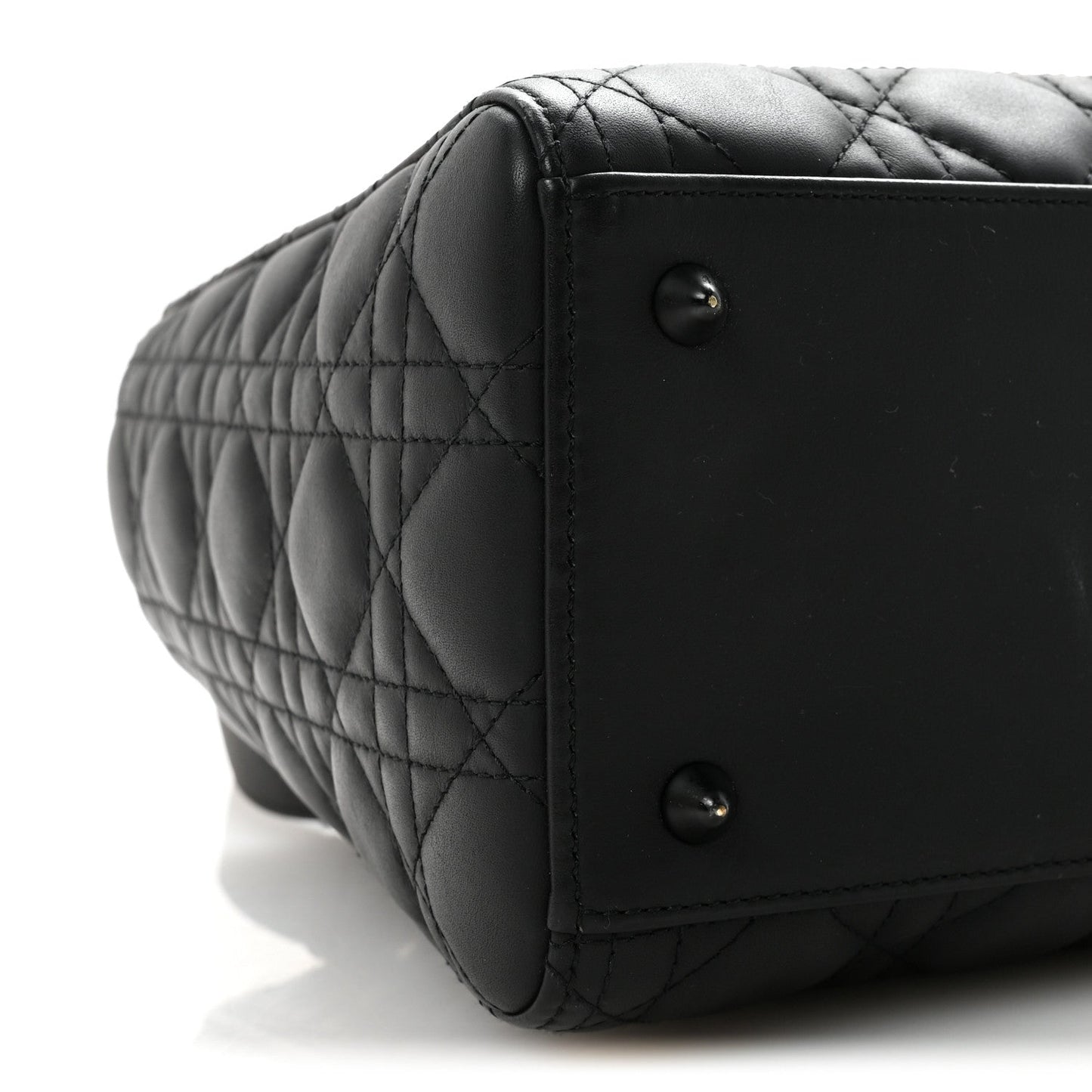 Ultra Matte Calfskin Cannage Medium Lady Dior Black