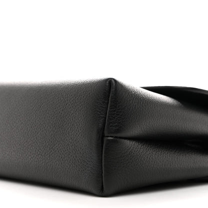 Supple Calfskin Teen Victoire Black