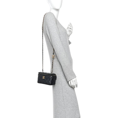 Pearly Caviar Quilted Fit For You Small Vanity Case With Chain Black