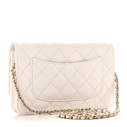Caviar Quilted Crystal CC Wallet On Chain WOC White
