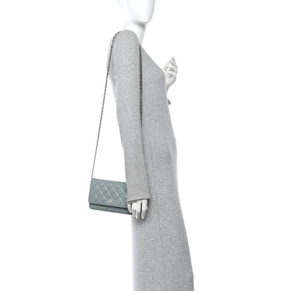 Caviar Quilted Wallet on Chain WOC Light Blue