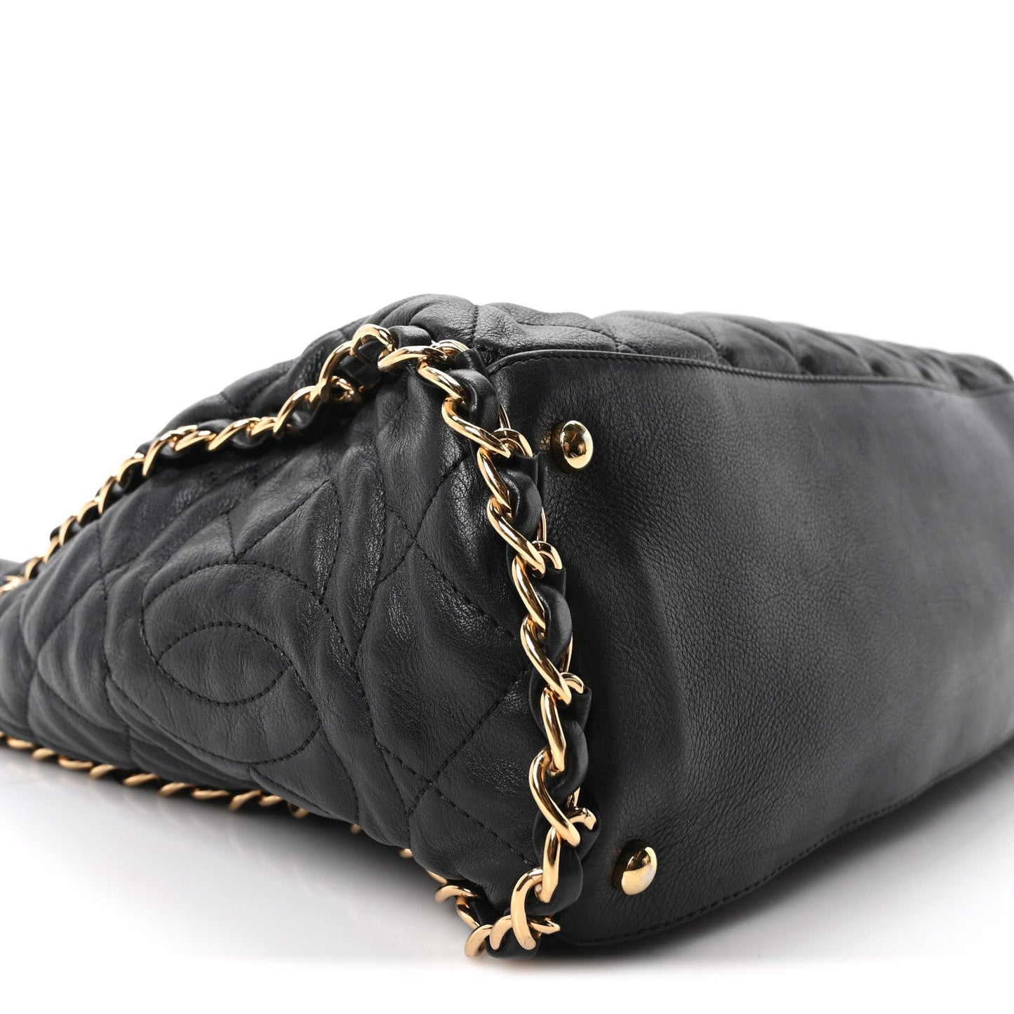 Calfskin Quilted Medium Chain Me Hobo Black