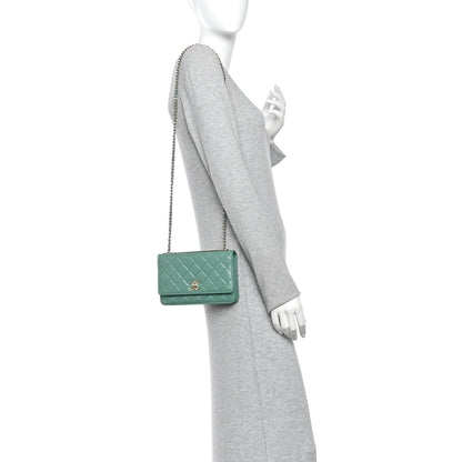 Lambskin Quilted Trendy CC Wallet On Chain WOC Green
