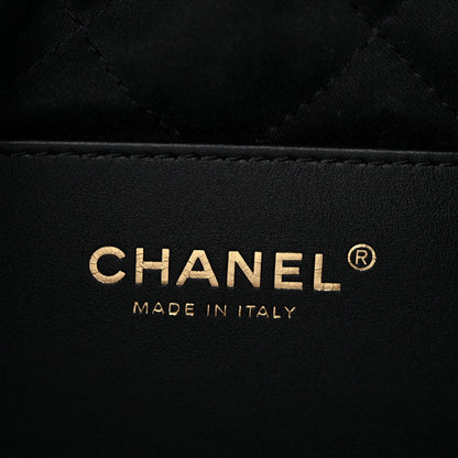 Shiny Caviar Quilted Monochrome Mini Chanel 22 Black