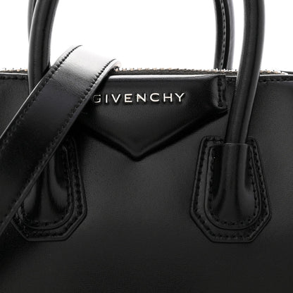 Shiny Lord Calfskin Mini Antigona Black