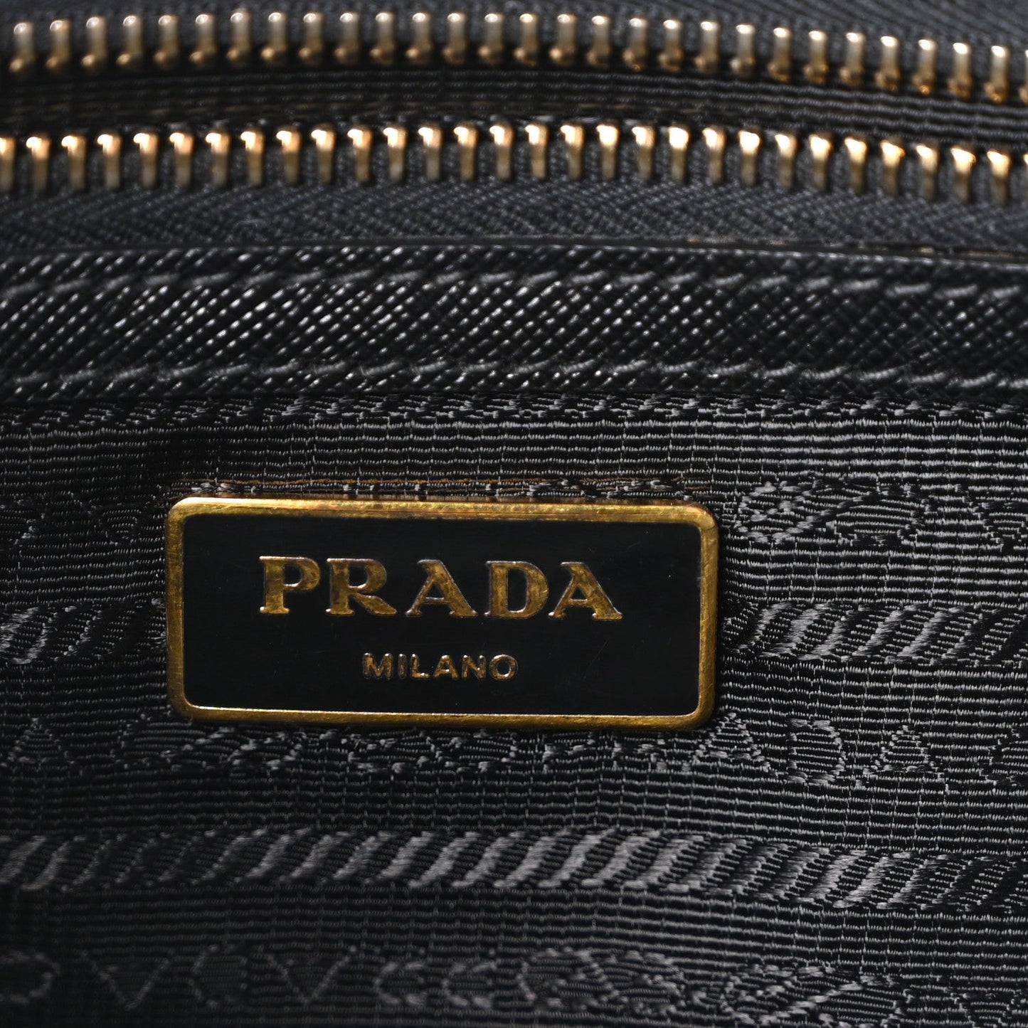 Saffiano Small Galleria Double Zip Tote Black