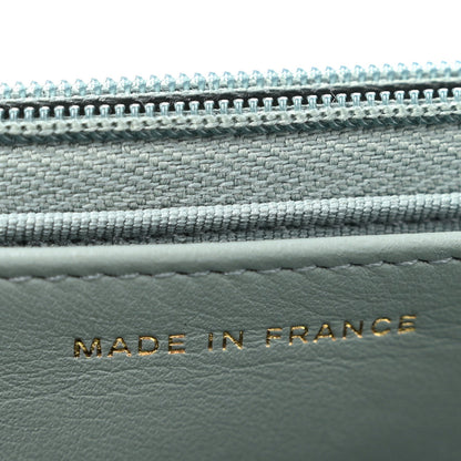 Caviar Quilted Wallet on Chain WOC Light Blue