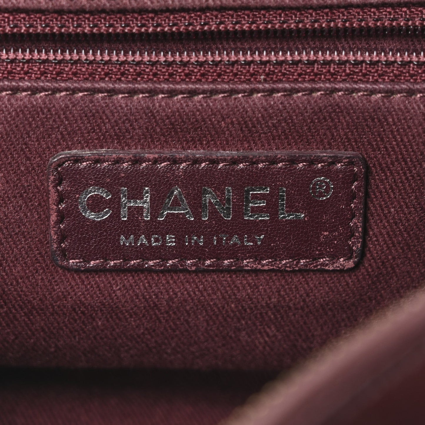 Aged Calfskin Medium New Portobello Flap Burgundy