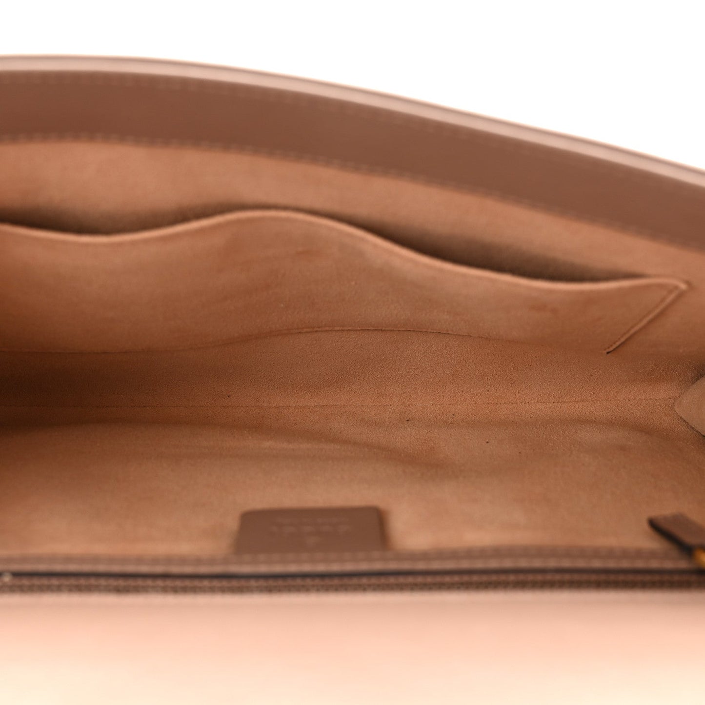 Calfskin Matelasse GG Marmont Clutch Porcelain Rose