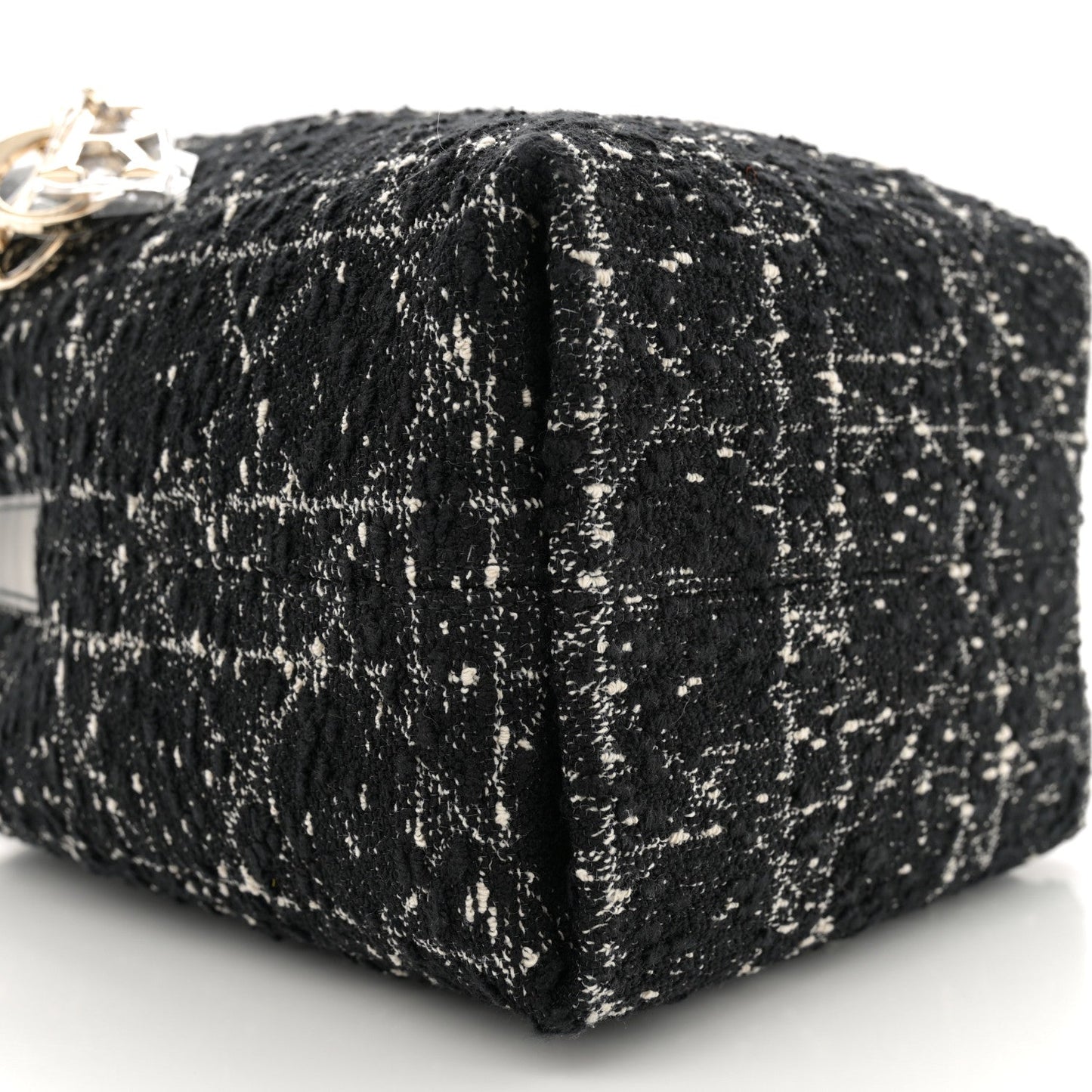 Tweed Cannage Small Vertical Toujours Black