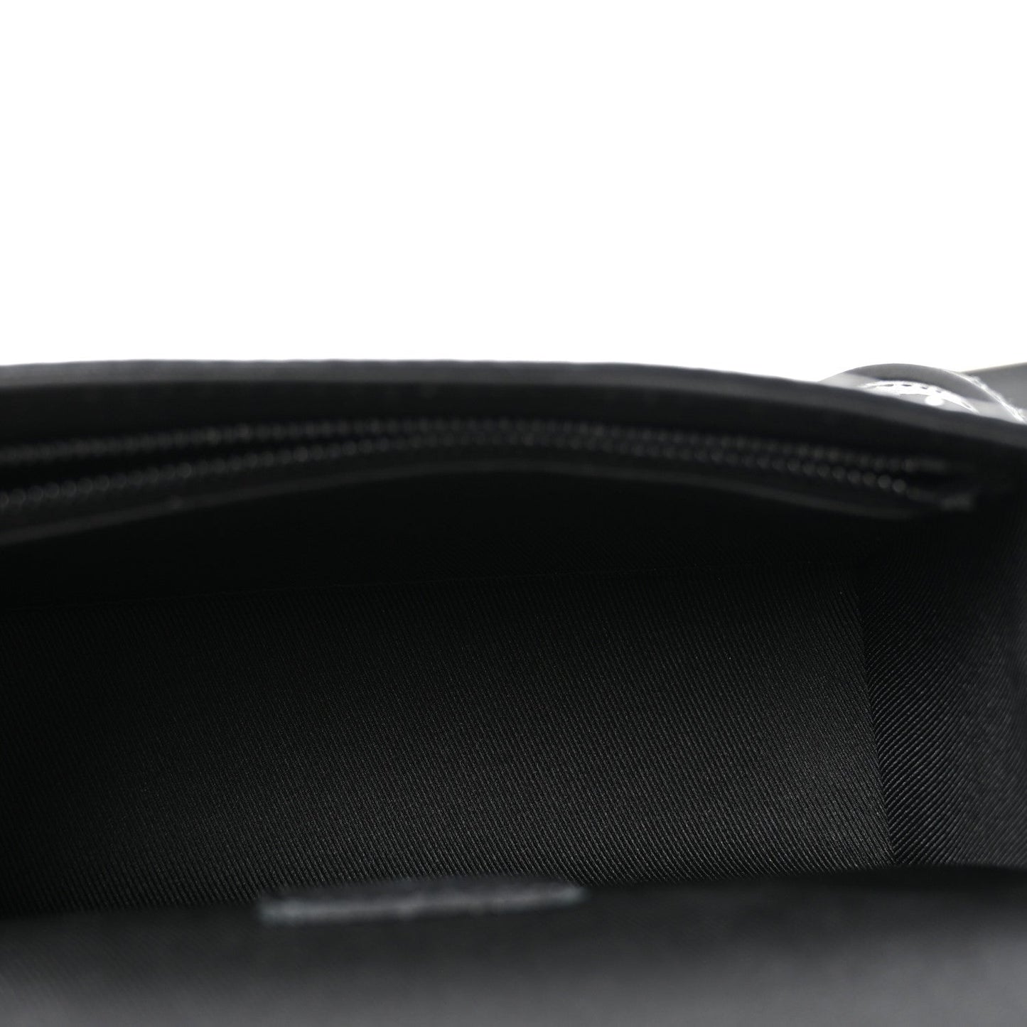 Damoflage Steamer Wearable Wallet Black