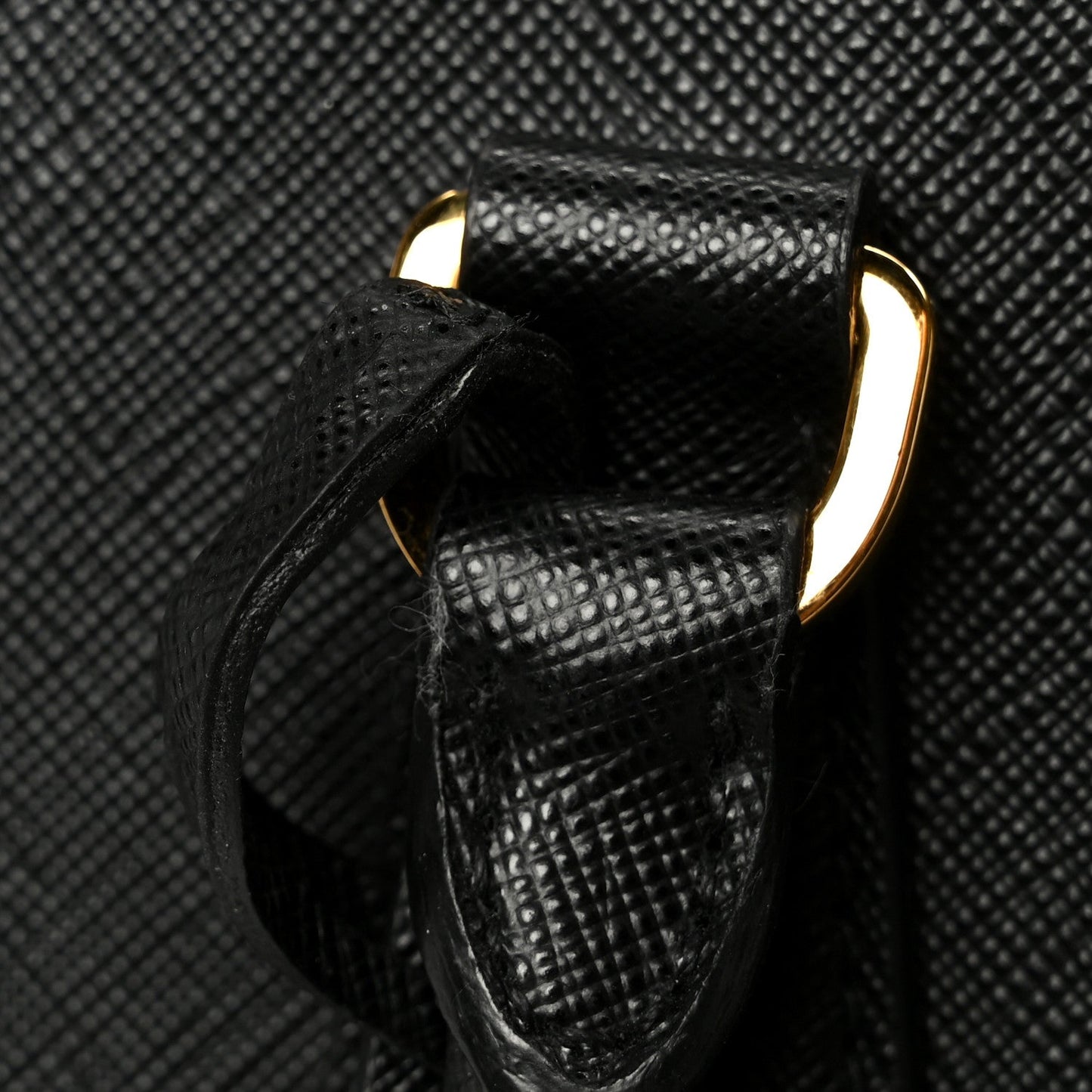 Saffiano Lux Large Galleria Double Zip Tote Black