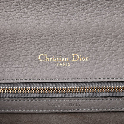 Grained Calfskin Medium Diorama Flap Bag Gris
