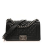 Caviar Quilted Medium Boy Flap Black