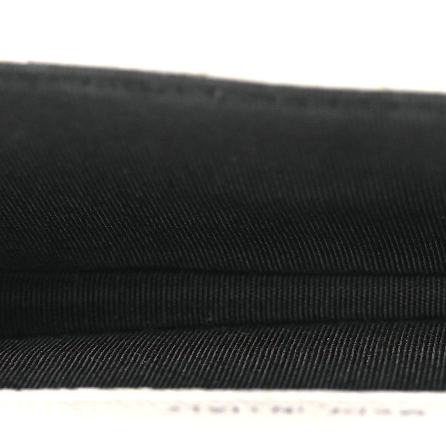 Caviar Quilted My Everything Belt Flap Card Holder White