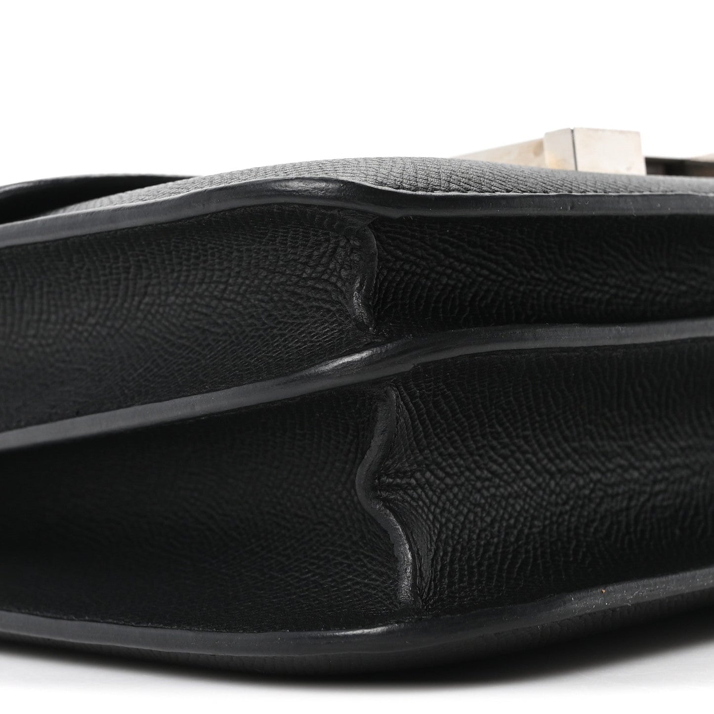 Epsom Constance 24 Black