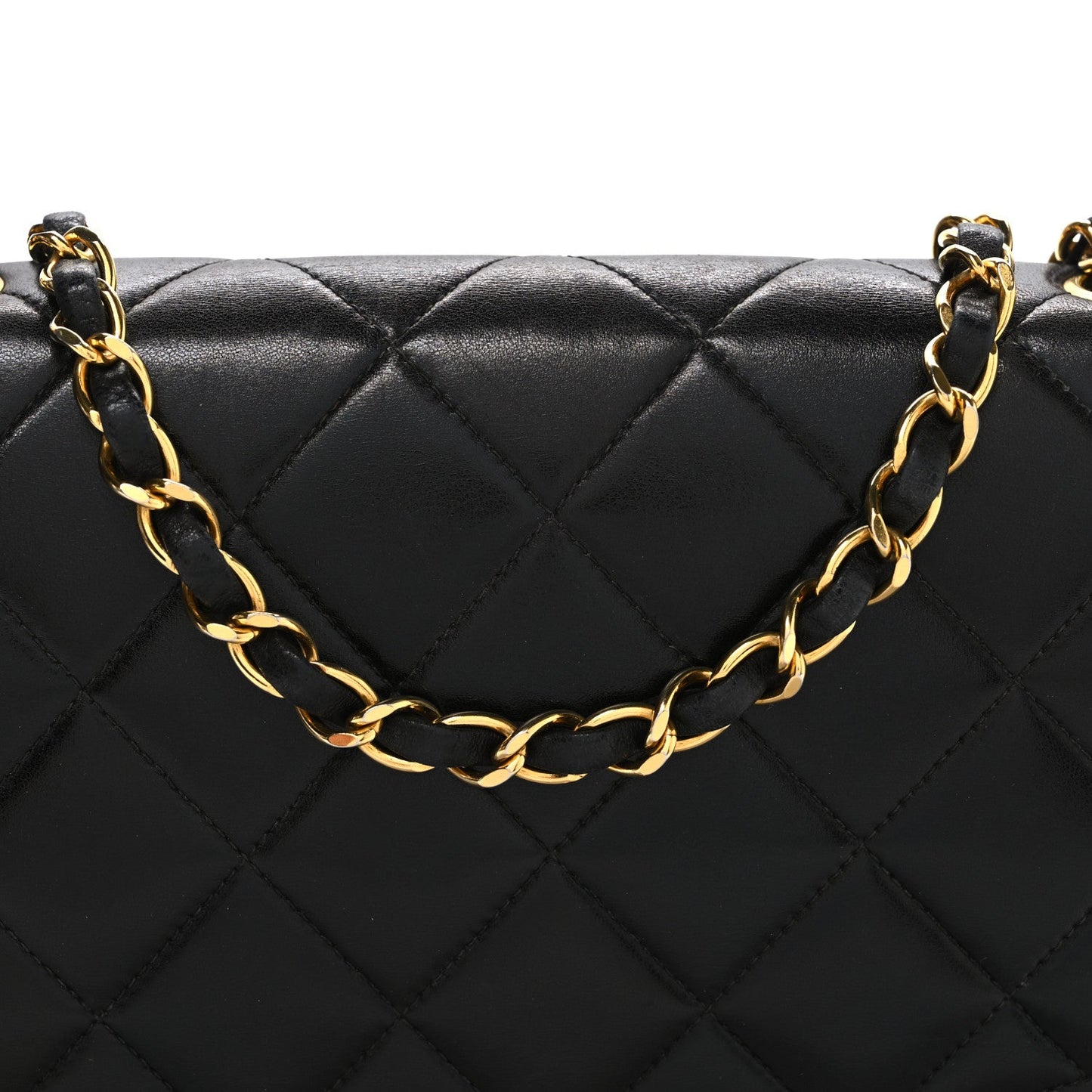 Lambskin Quilted Medium Single Flap Black