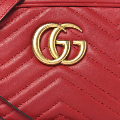 Calfskin Matelasse Small GG Marmont Chain Shoulder Bag Hibiscus Red